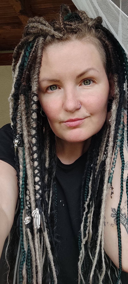 girl with brown ggray synthetic dreadlocks and green braids
